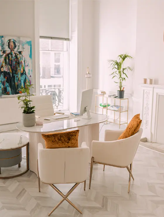 A photo of a living room